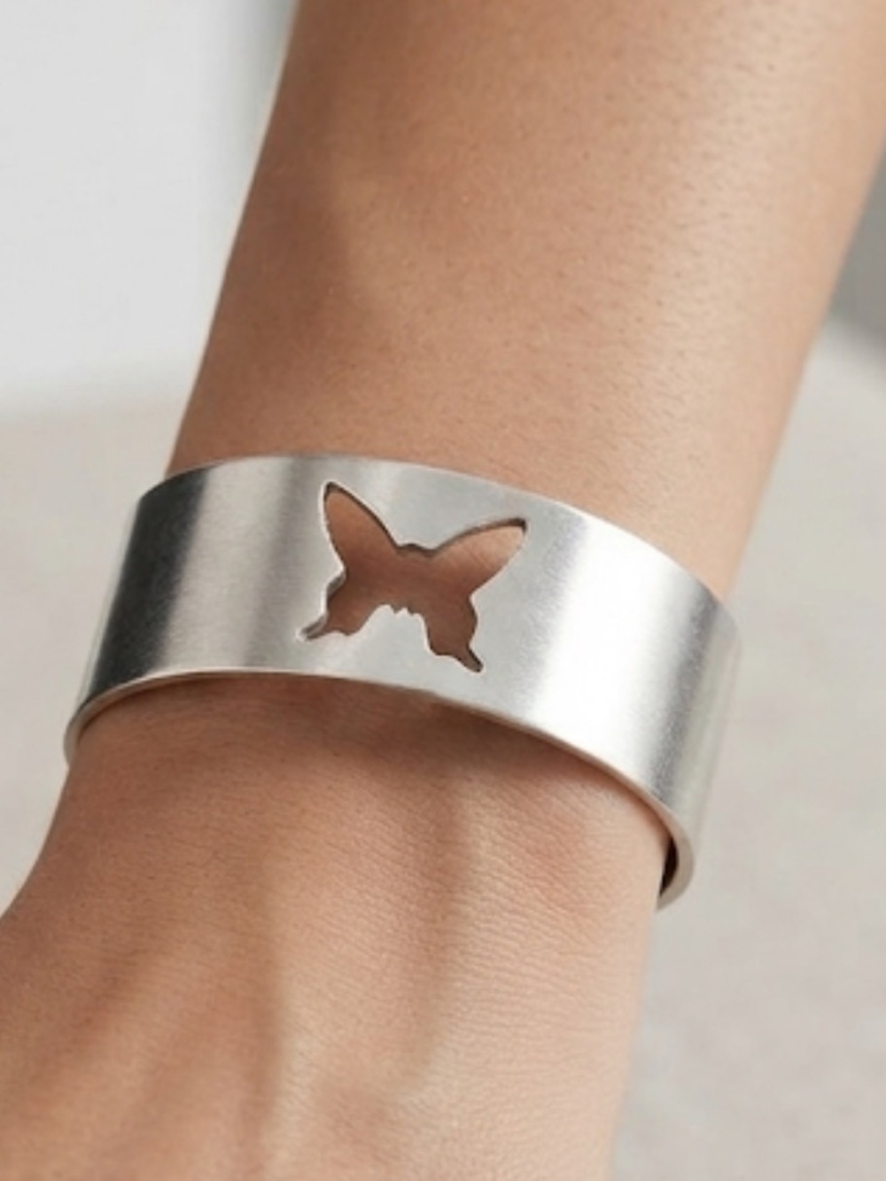 Silver-tone Butterfly Cutout Adjustable Ring
